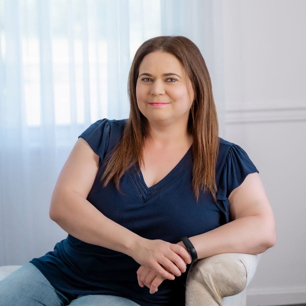 jane headshot couch